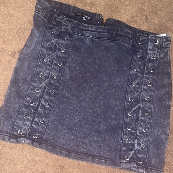 Black Denim Mini Skirt - Picture 2 of 2